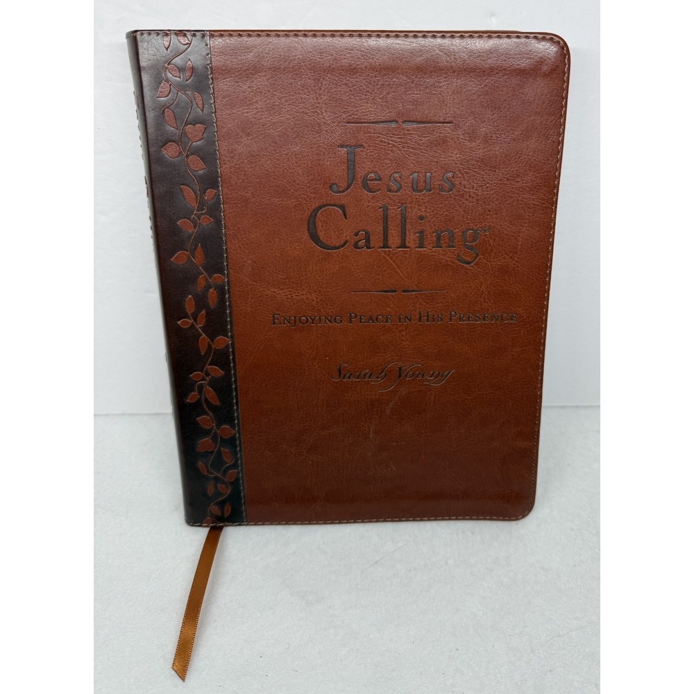 Jesus Calling: Leathersoft Enjoying Peace in His Presence by Young, Sarah